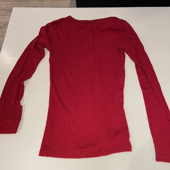 Hollister California Long Sleeve - Picture 2 of 3